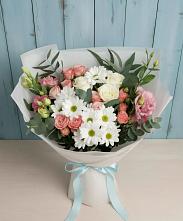 Букет цветов из:  Розы, Лизиантусы и Хризантемы #REPLACE_PRED# Ряжске