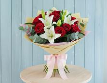 Букет цветов из:  Лилии и Розы #REPLACE_PRED# Ряжске