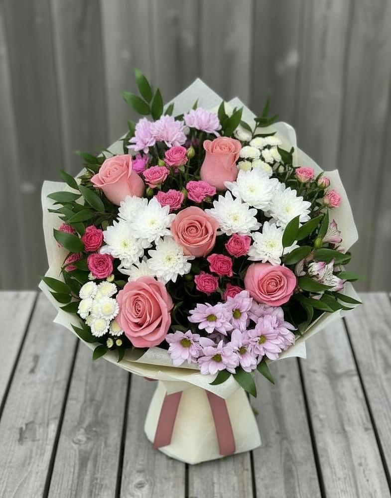 Букет цветов из: Альстромерии, Гвоздики, Розы и Хризантемы в Ряжске