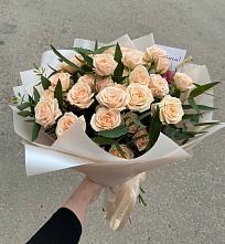 Букет Кремовые розы Латте в Ряжске