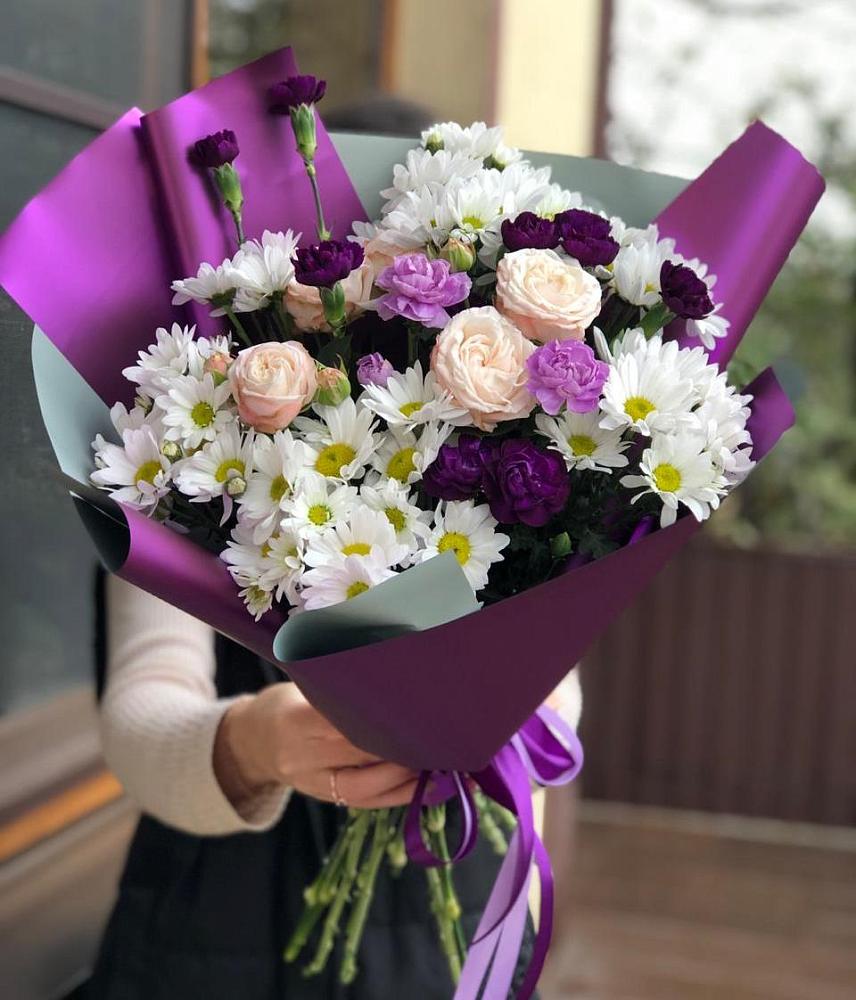 Букет цветов из: Хризантемы, Гвоздики и Розы в Ряжске