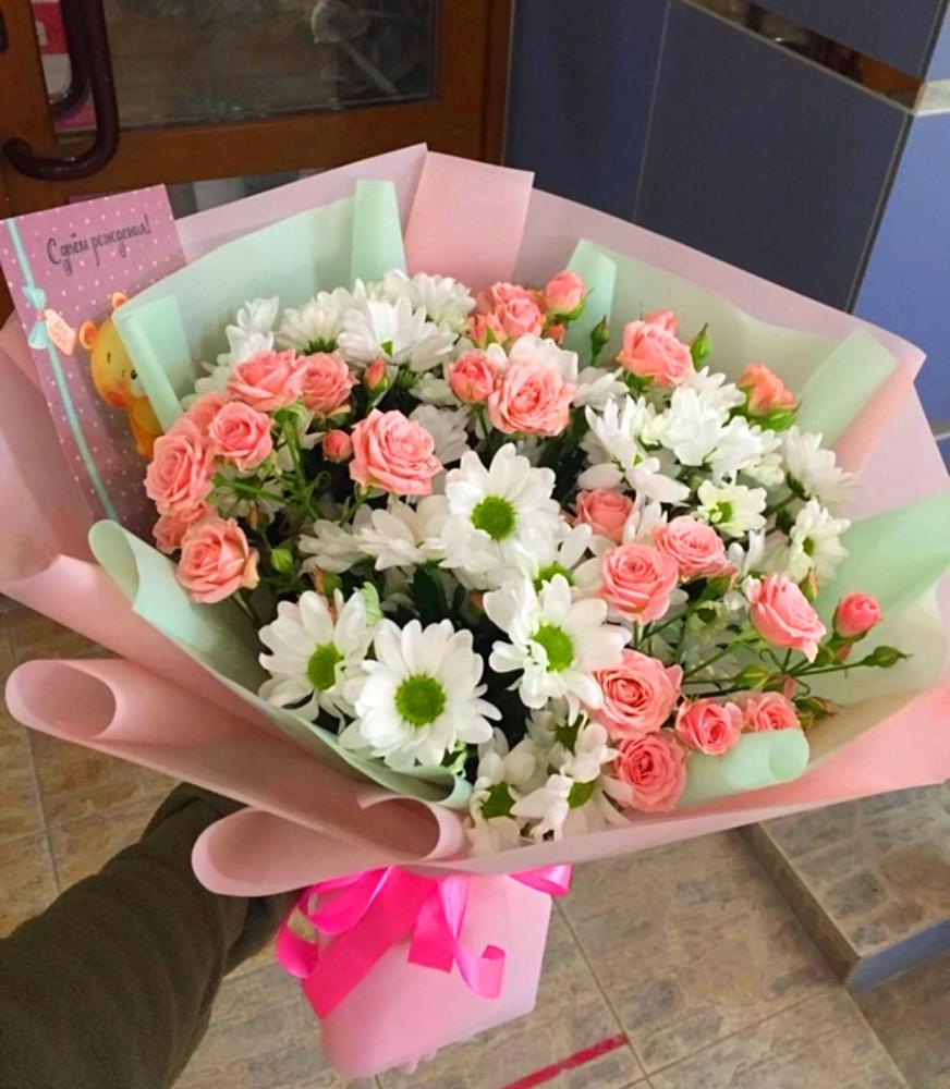 Букет цветов из: Розы и Хризантемы в Ряжске