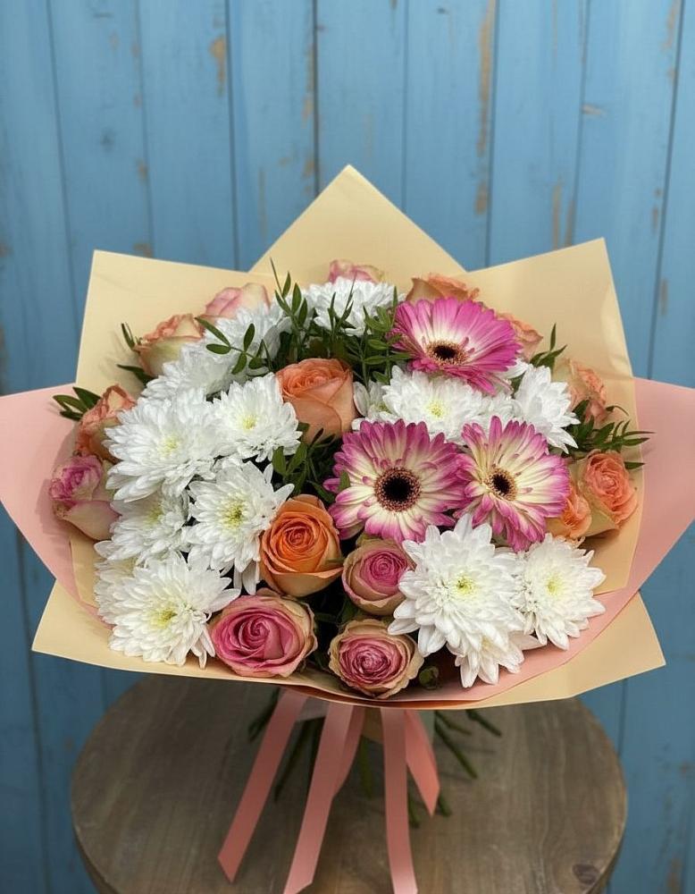 Букет цветов из: Розы, Герберы и Хризантемы в Ряжске