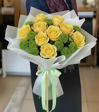 Букет цветов из:  Хризантемы и Розы в Ряжске