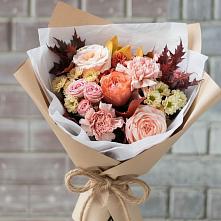 Букет цветов из:  Гвоздики, Хризантемы и Розы в Ряжске