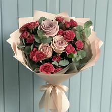 Букет цветов из:  Гвоздики и Розы в Ряжске