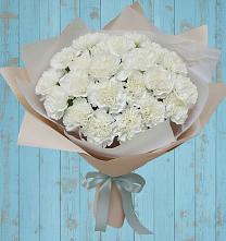 Букет цветов из:  Гвоздики в Ряжске