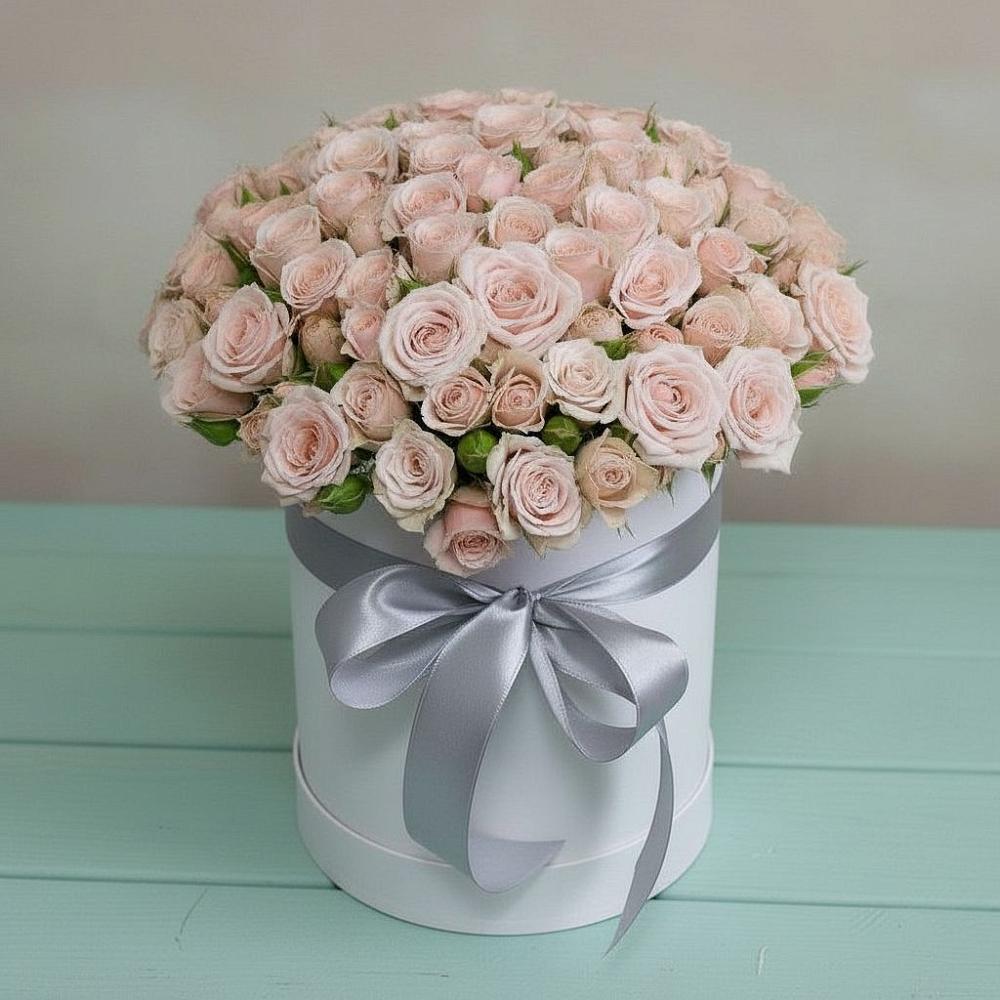 Цветочная композиция из Розы в шляпной коробке в Ряжске